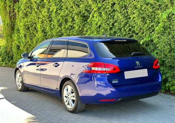 Peugeot 308 cena 36500 przebieg: 135000, rok produkcji 2018 z Ostrzeszów małe 92